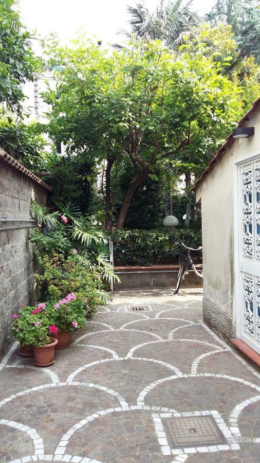 Pompei Rooms And Apartment Exterior photo